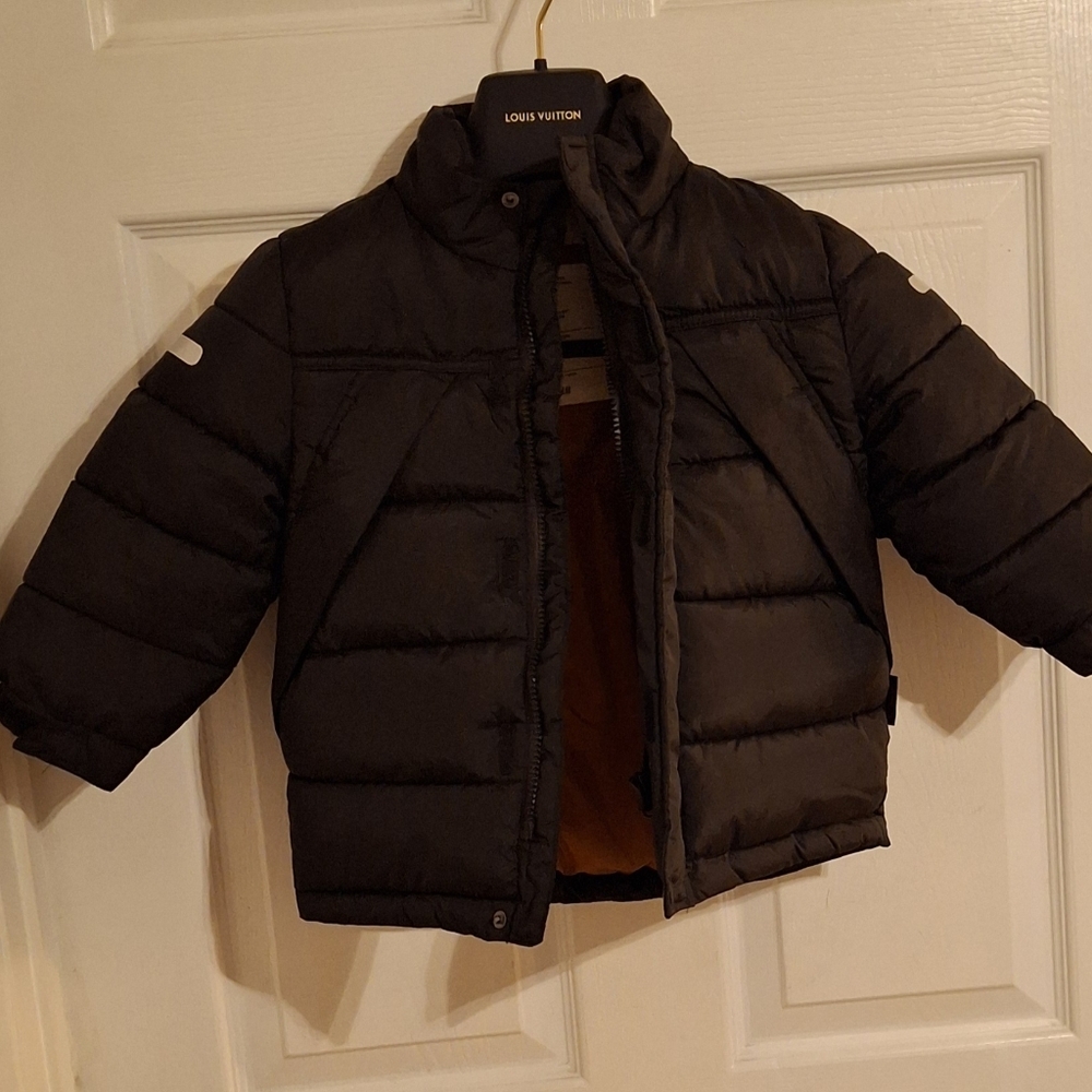 7 ITEMS JACKET AND SHOES BABY